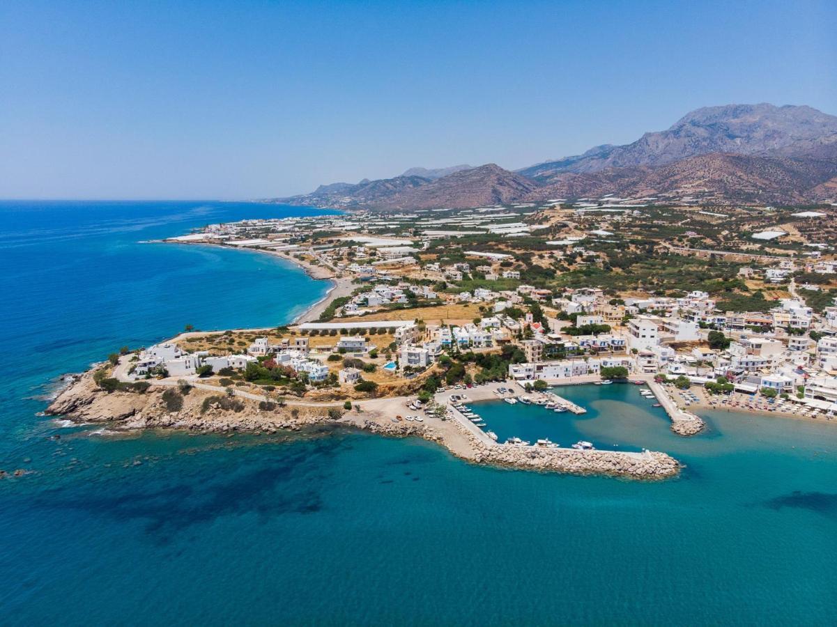 Panmar Apartments Makrýgialos Eksteriør billede